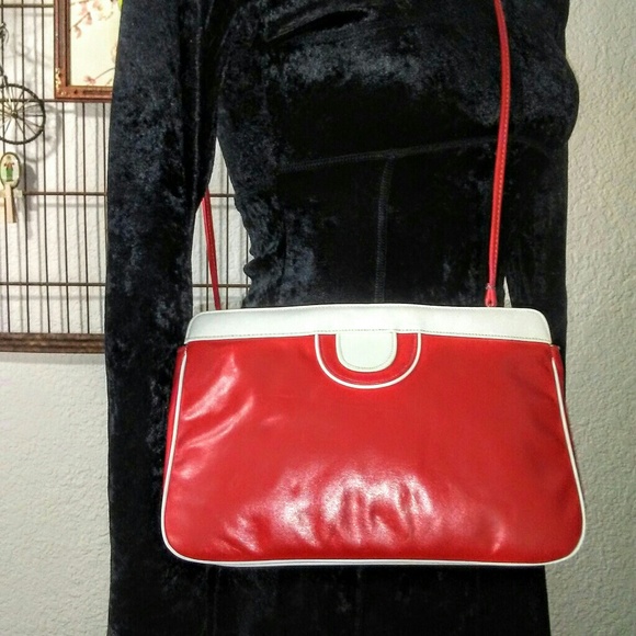 Vintage Handbags - Red and white Leather Handbag
